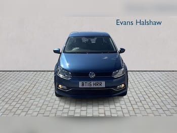 Used Volkswagen Polo 2015 for sale - 79702631: Photo
