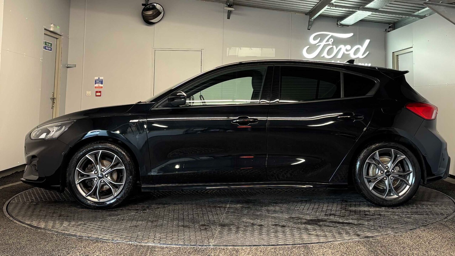 Used Ford Focus 2021 for sale - 77244973: Photo 8