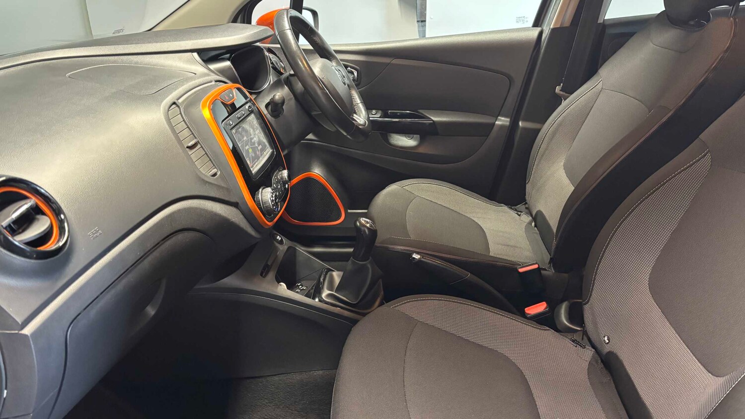 Used Renault Captur 2016 for sale - 77972596: Photo 27