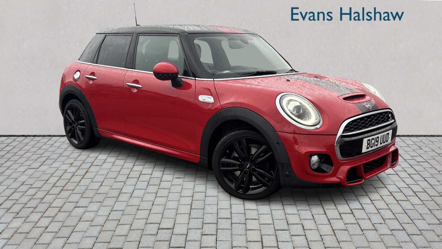 Used MINI Hatch 2019 for sale - 76564533: Photo 1
