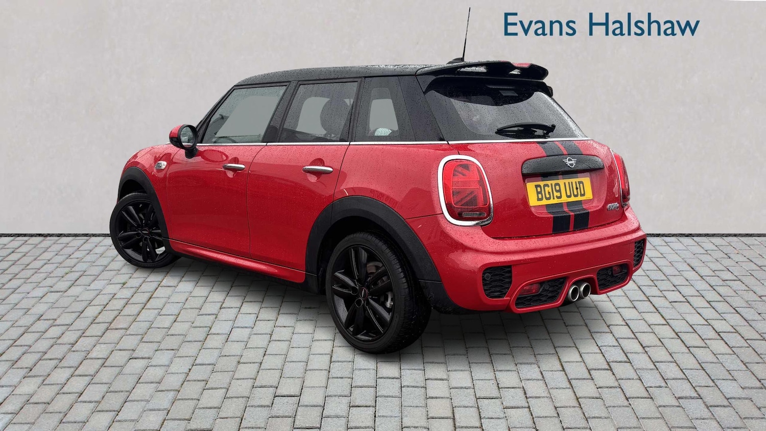 Used MINI Hatch 2019 for sale - 76564533: Photo 2