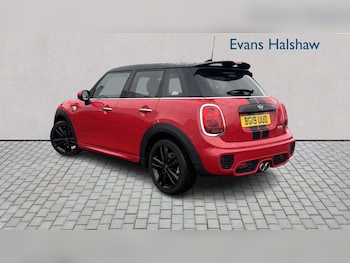 Used MINI Hatch 2019 for sale - 76564533: Photo
