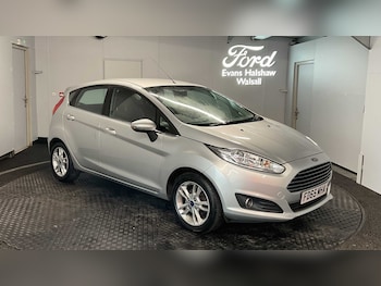 Used Ford Fiesta 2015 for sale - 76598318: Photo