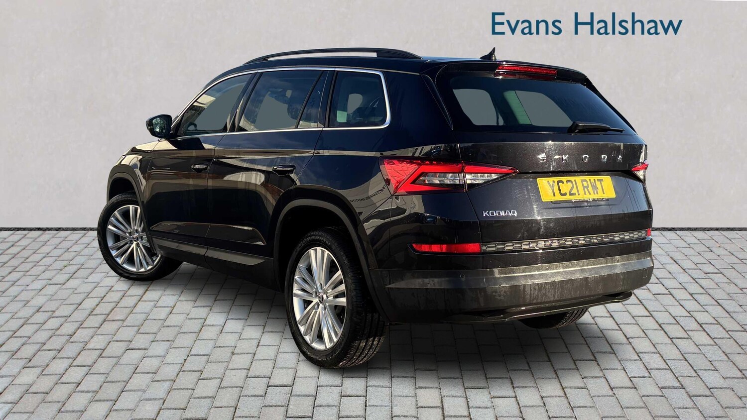 Used Skoda Kodiaq 2021 for sale - 76624528: Photo 2