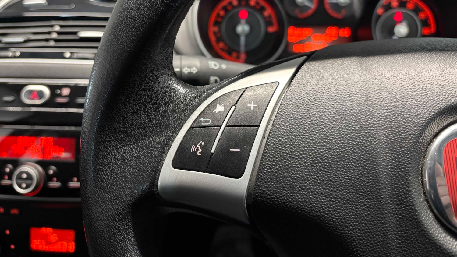 Used Fiat Punto 2017 for sale - 77711239: Photo 16