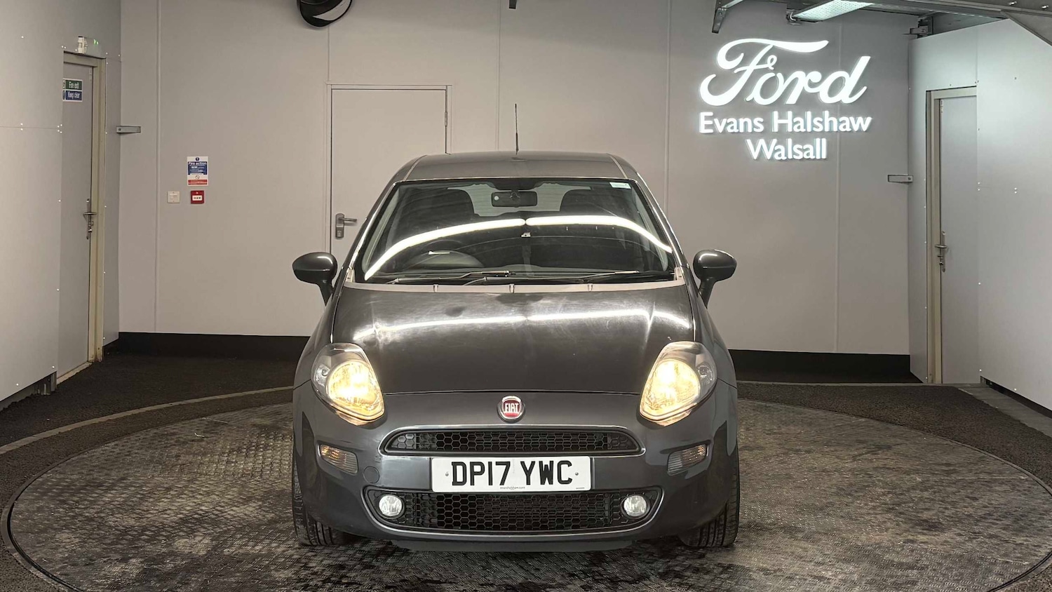 Used Fiat Punto 2017 for sale - 77711239: Photo 2