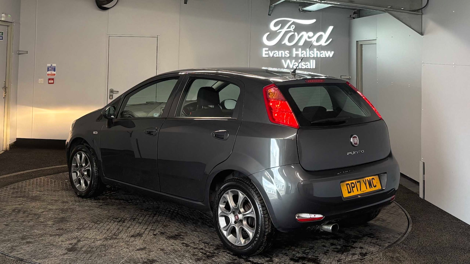 Used Fiat Punto 2017 for sale - 77711239: Photo 7