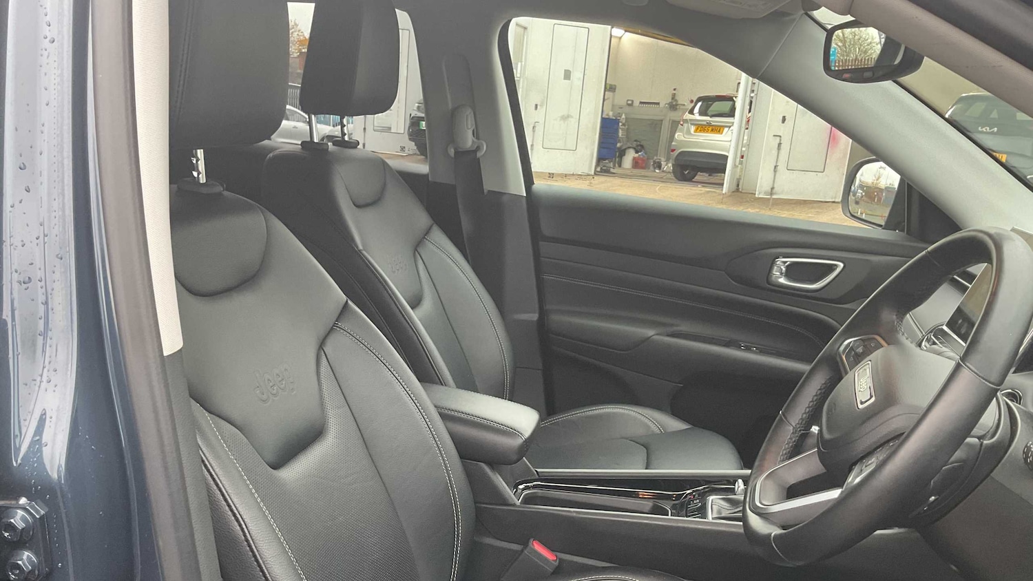 Used Jeep Compass 2023 for sale - 76475823: Photo 6