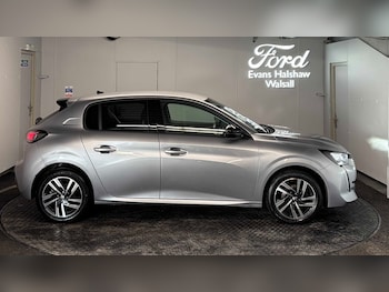 Used Peugeot 208 2023 for sale - 78869534: Photo