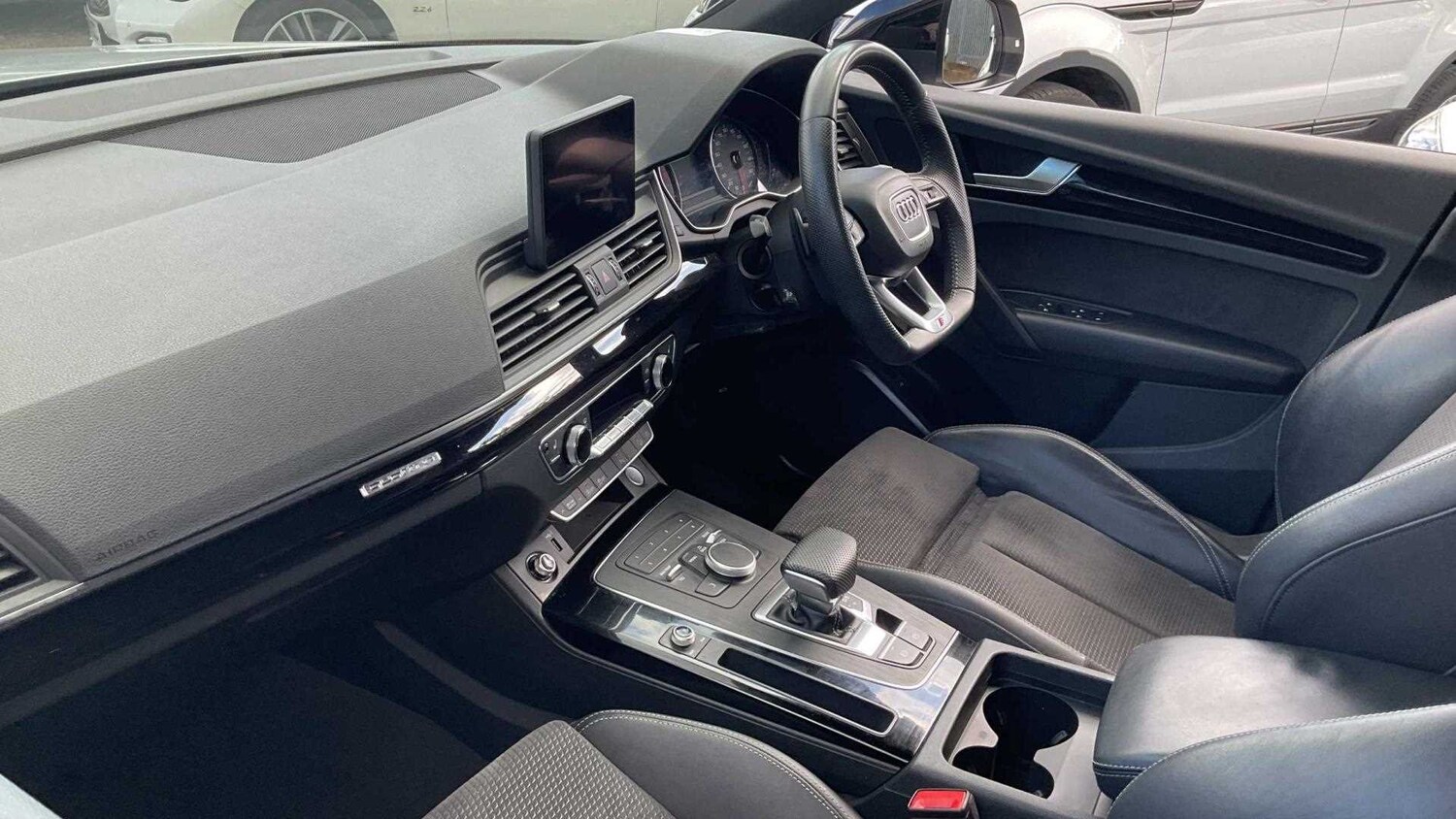 Used Audi Q5 2020 for sale - 76362626: Photo 11