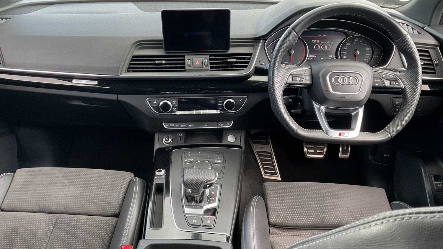 Used Audi Q5 2020 for sale - 76362626: Photo 17