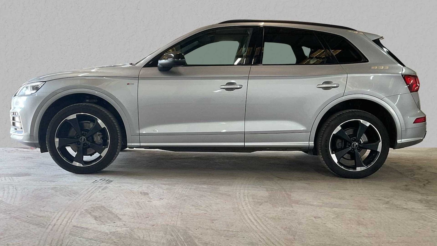 Used Audi Q5 2020 for sale - 76362626: Photo 6