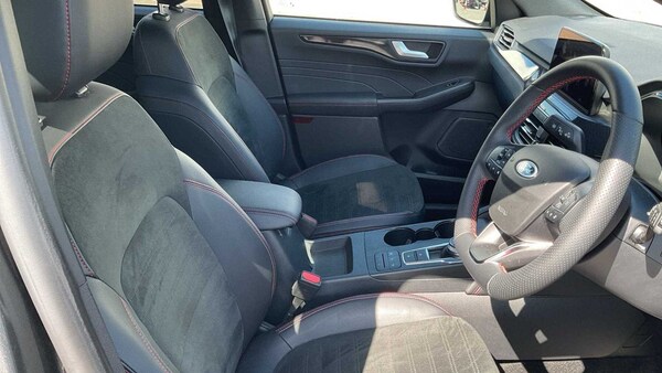 Used Ford Kuga 2024 for sale - 75841668: Photo 7