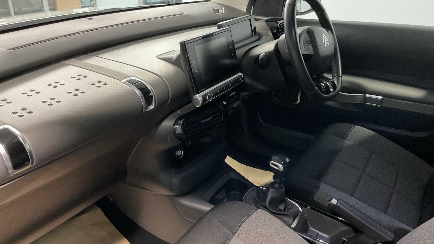 Used Citroen C4 Cactus 2020 for sale - 76034827: Photo 15