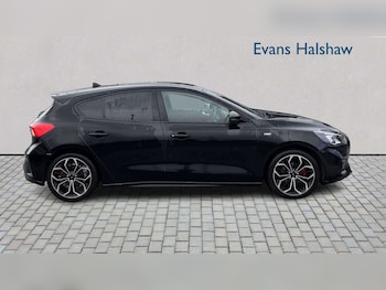 Used Ford Focus 2019 for sale - 77811079: Photo