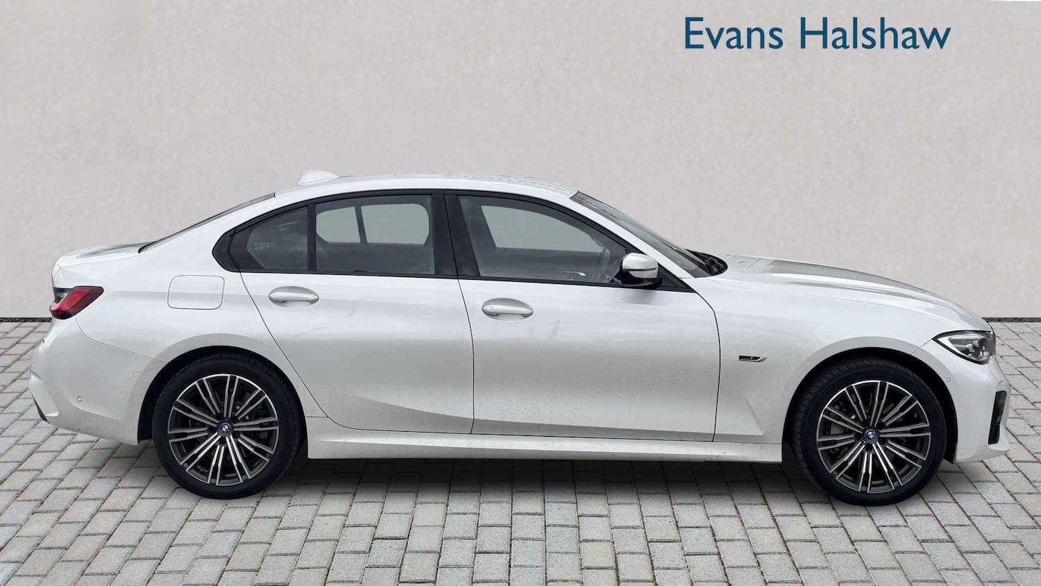 Used BMW 3 Series 2022 for sale - 77648846: Photo 3