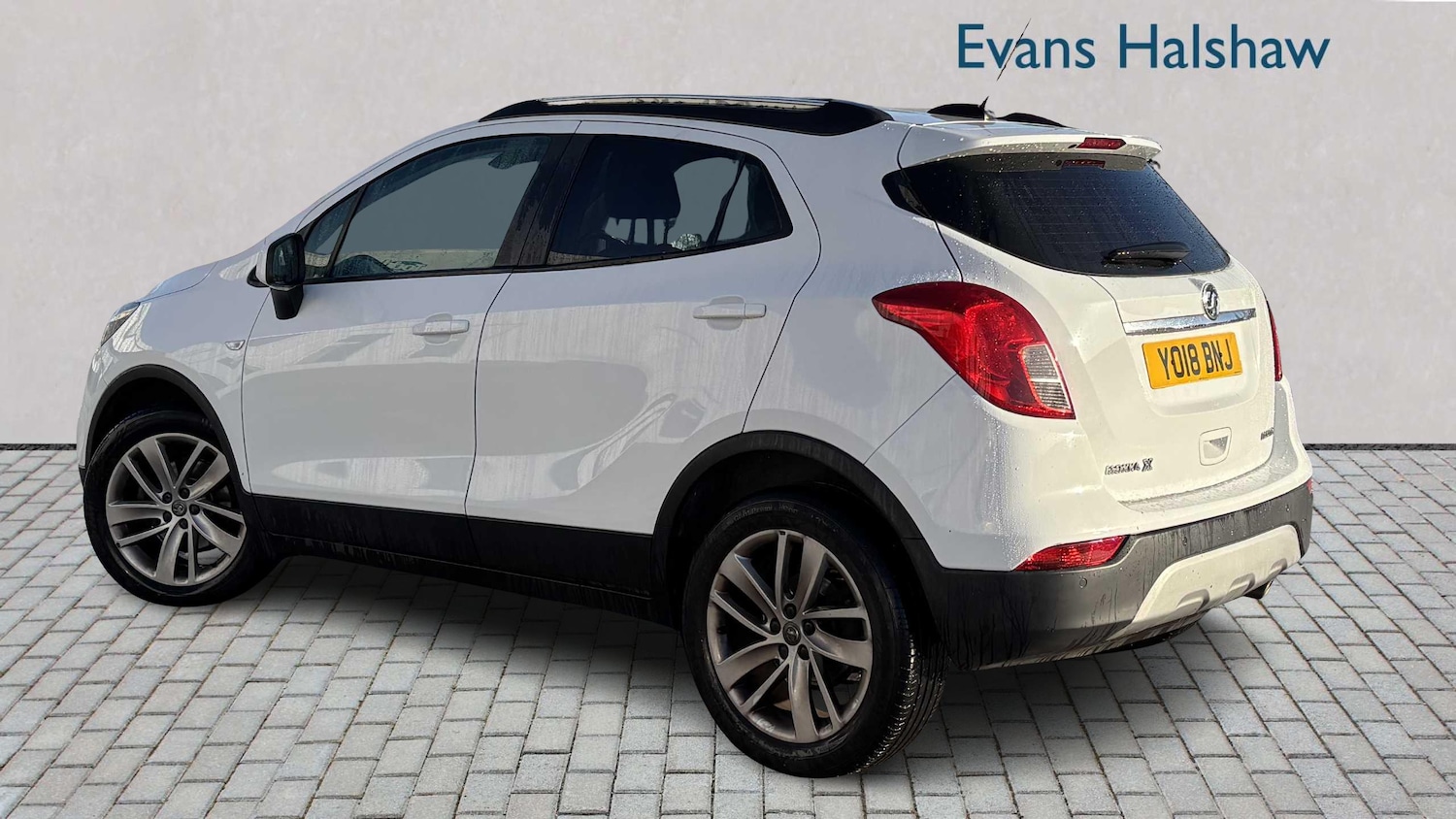 Used Vauxhall Mokka X 2018 for sale - 77093429: Photo 2