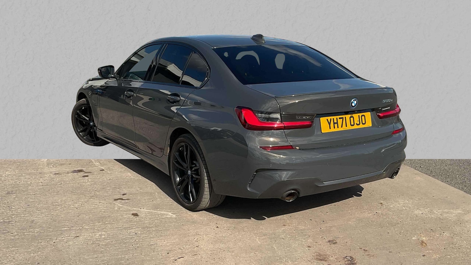 Used BMW 3 Series 2021 for sale - 76045132: Photo 2