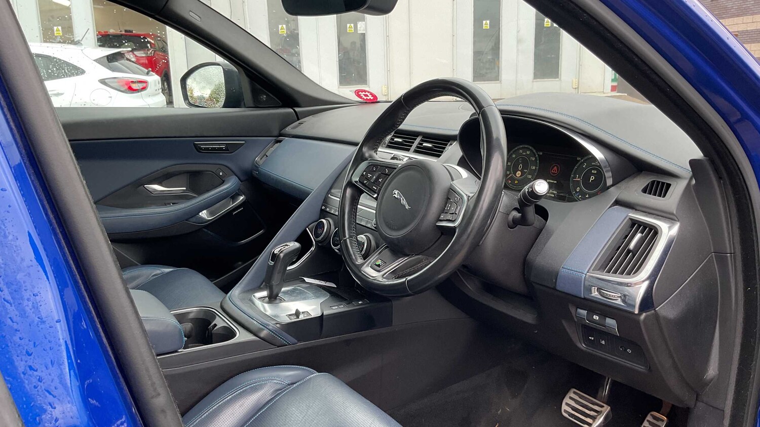 Used Jaguar E-Pace 2017 for sale - 76329206: Photo 5