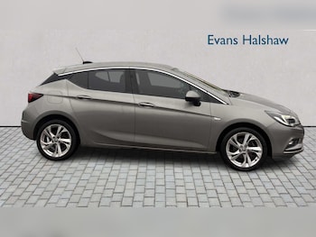 Used Vauxhall Astra 2016 for sale - 77257407: Photo