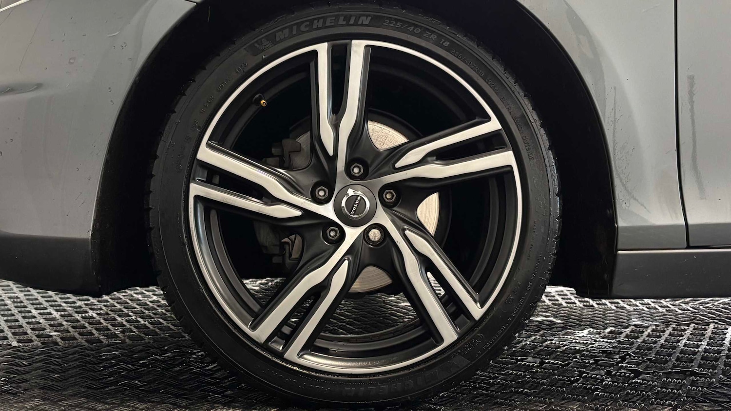 Used Volvo V40 2019 for sale - 76789426: Photo 11