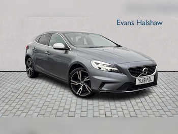 D2 [122] R DESIGN Edition 5dr