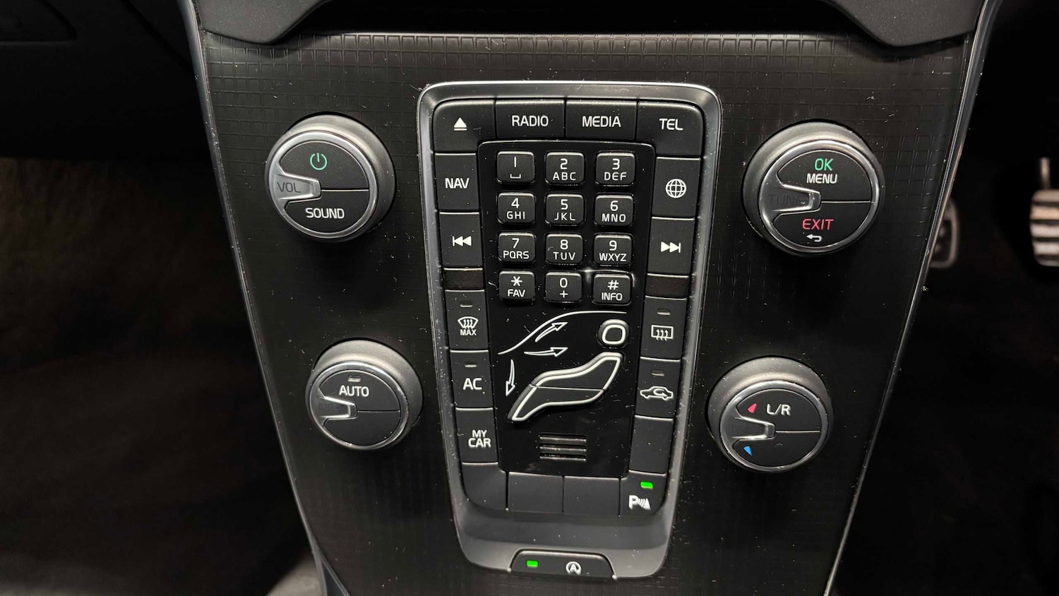 Used Volvo V40 2019 for sale - 76789426: Photo 20