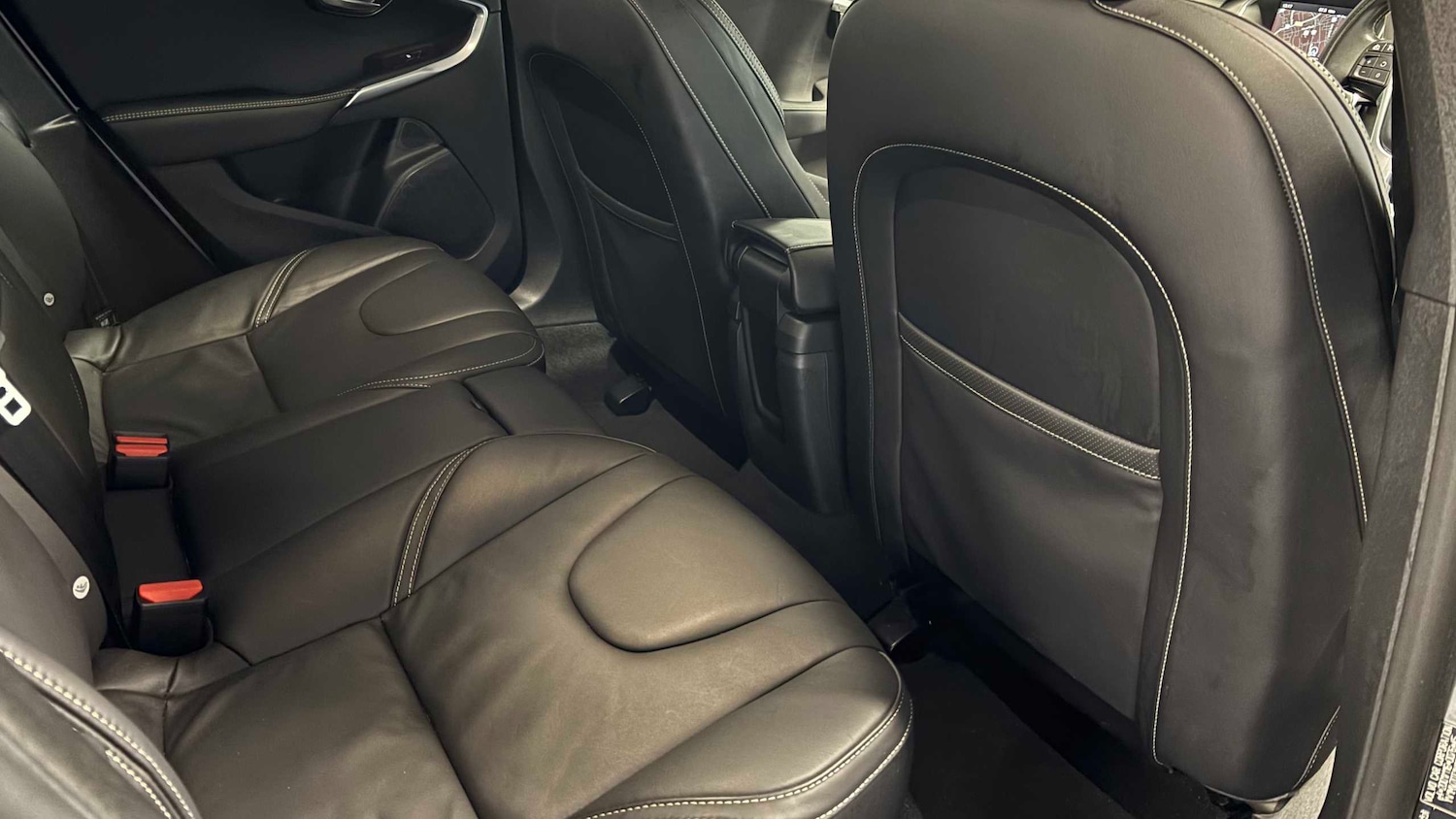 Used Volvo V40 2019 for sale - 76789426: Photo 22