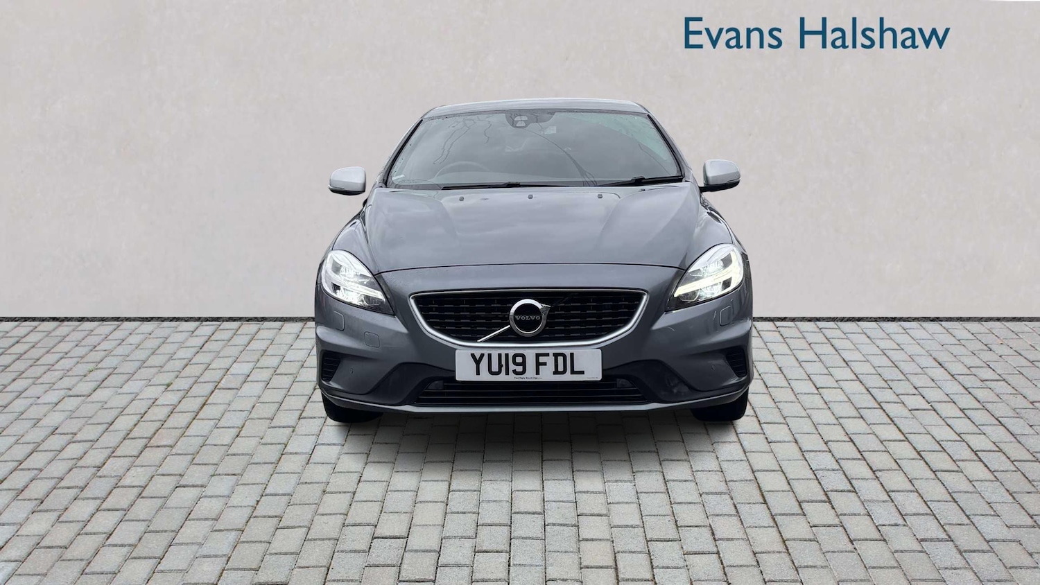 Used Volvo V40 2019 for sale - 76789426: Photo 4