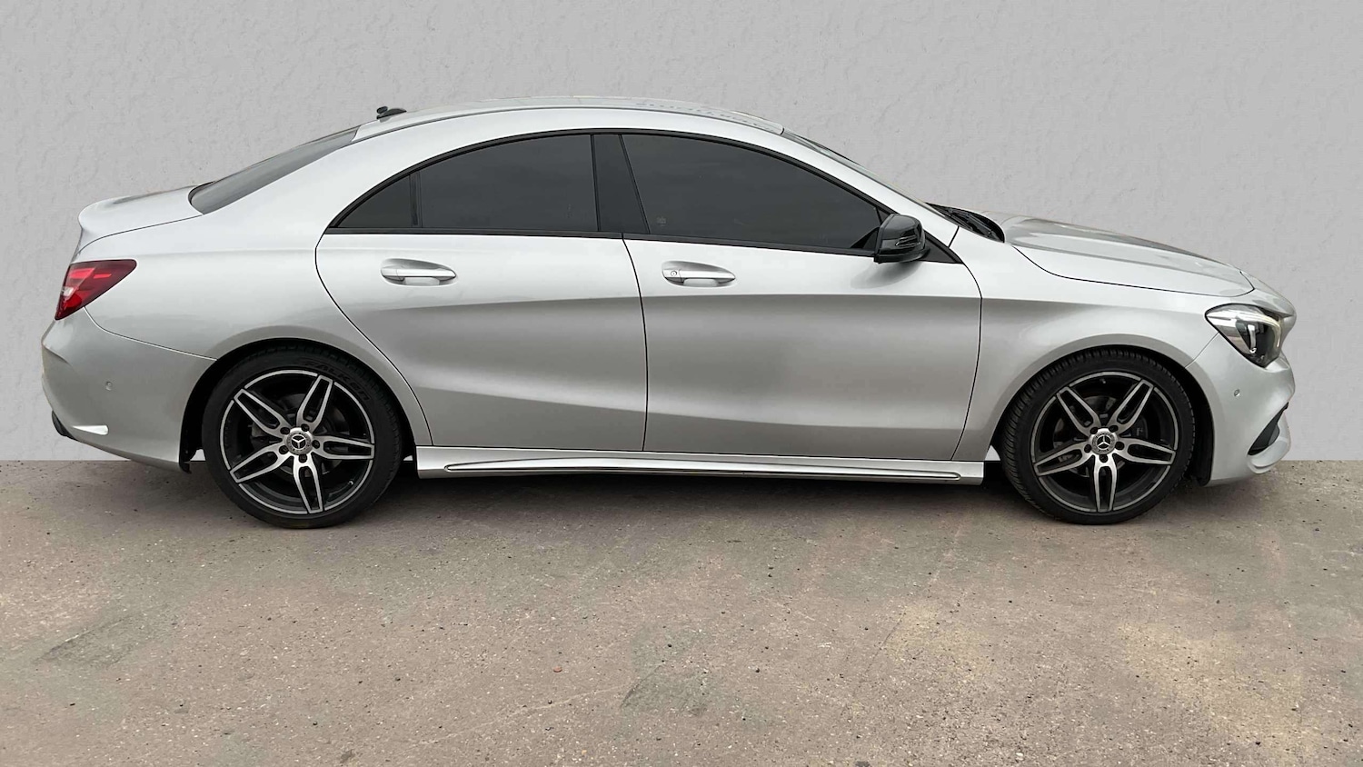 Used Mercedes-Benz CLA 2018 for sale - 76088028: Photo 3