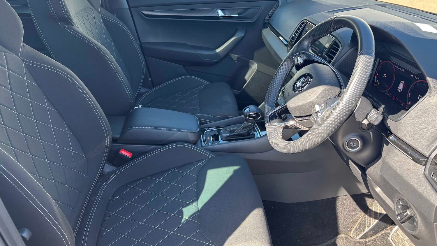 Used Skoda Karoq 2023 for sale - 78161305: Photo 7