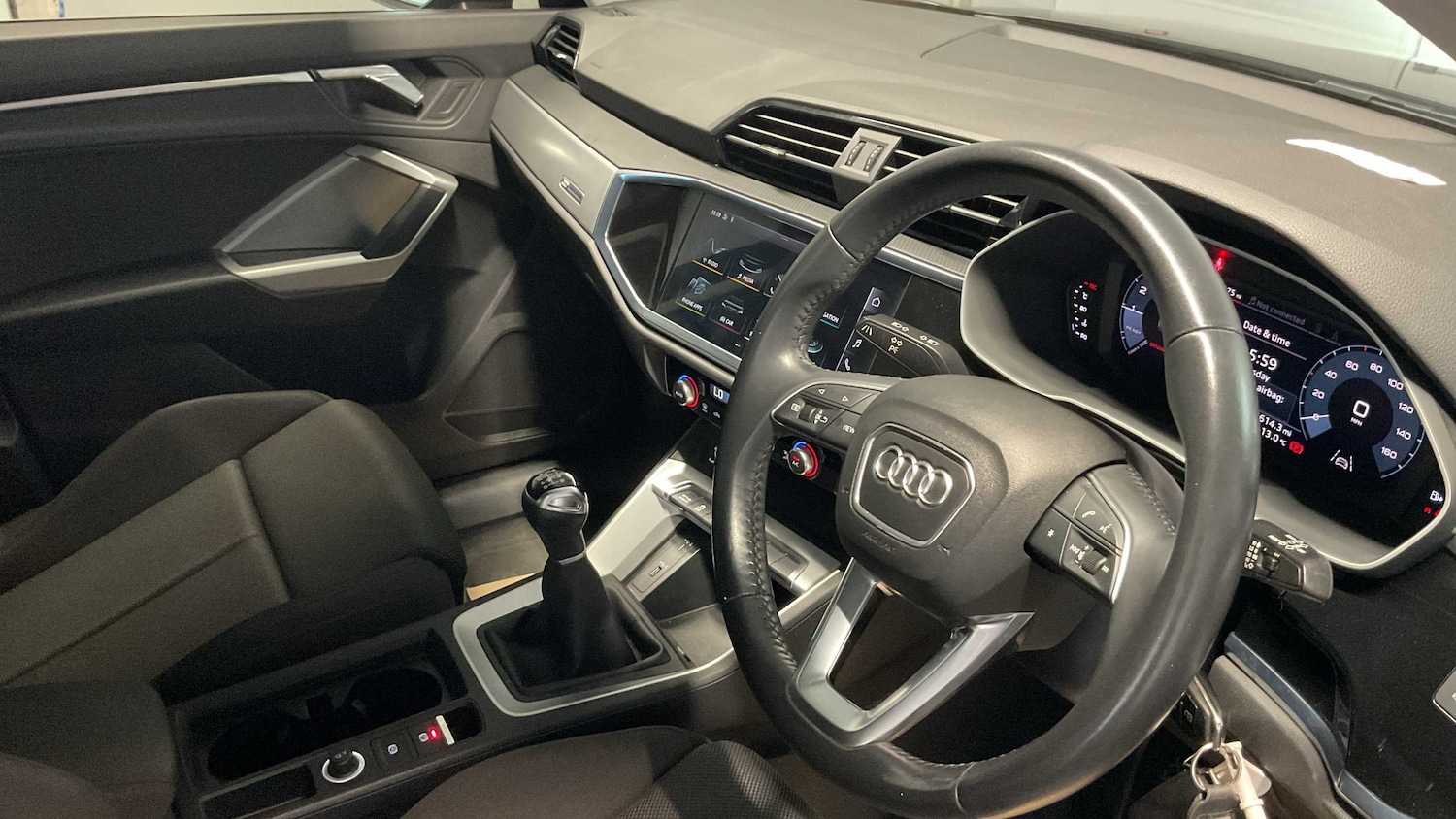 Used Audi Q3 2019 for sale - 75842045: Photo 13