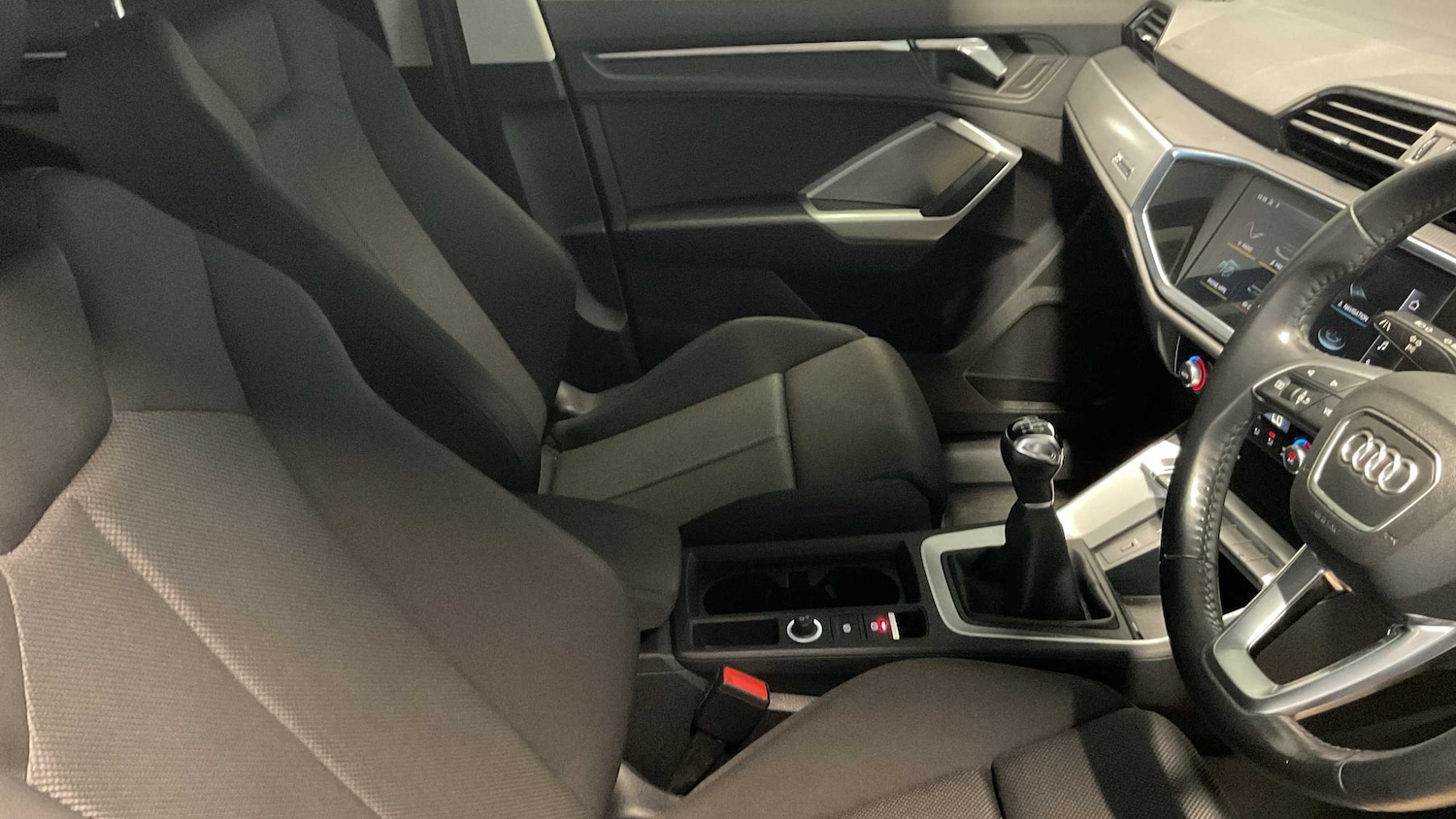 Used Audi Q3 2019 for sale - 75842045: Photo 14