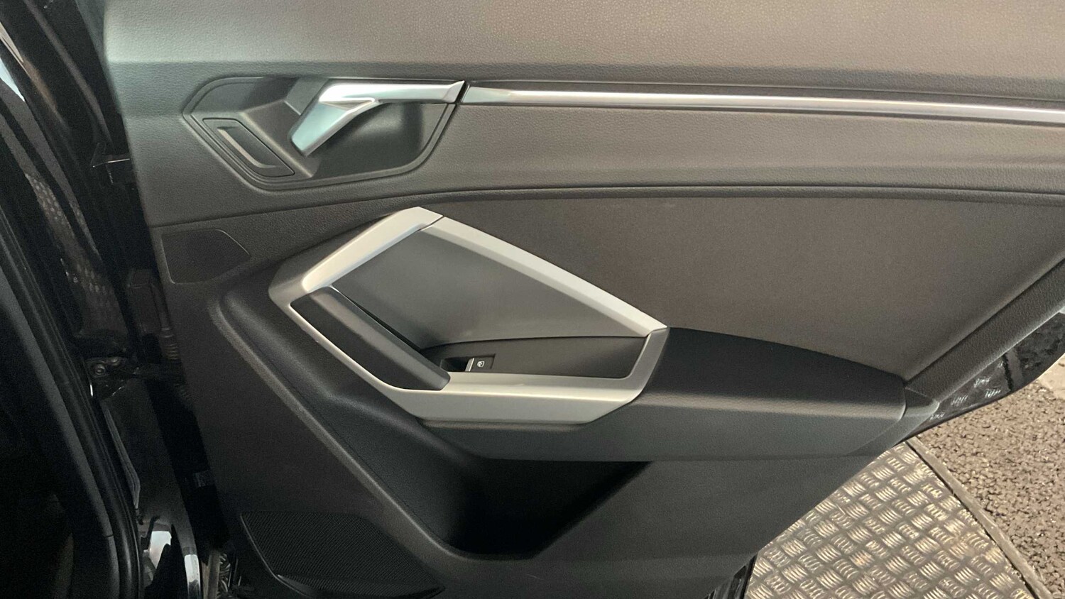 Used Audi Q3 2019 for sale - 75842045: Photo 31