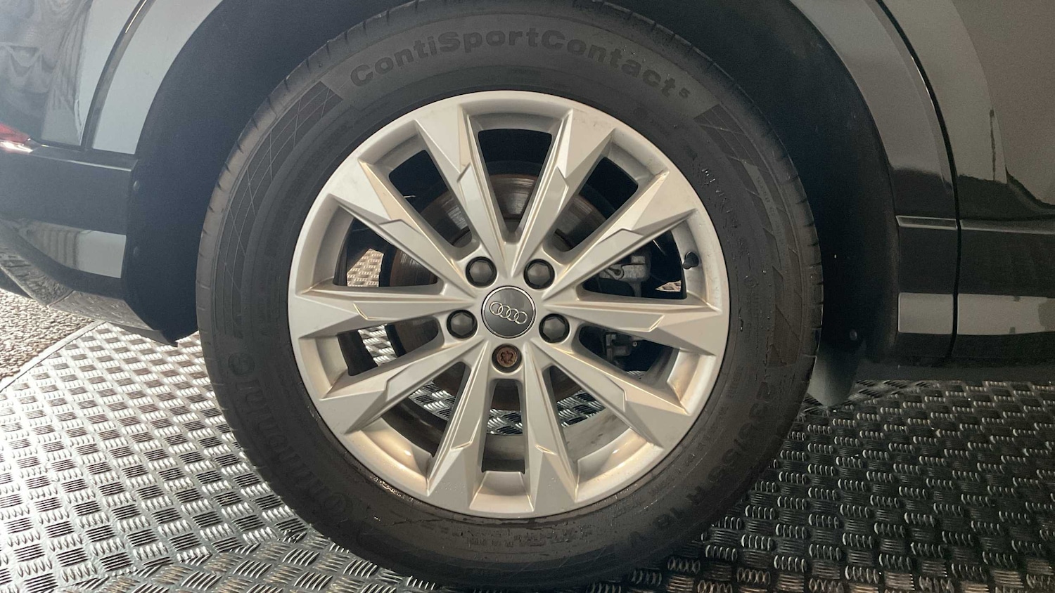 Used Audi Q3 2019 for sale - 75842045: Photo 9