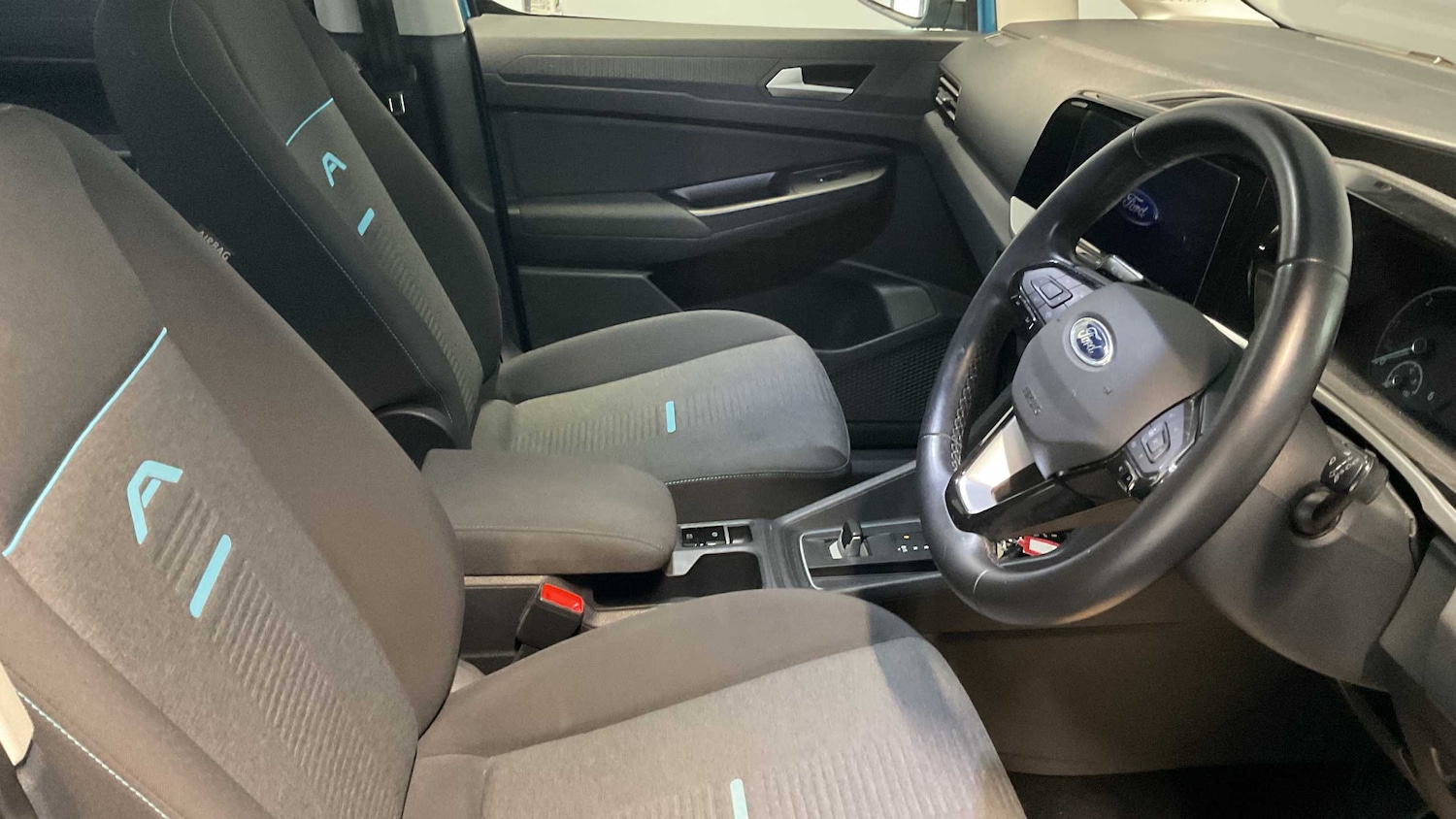 Used Ford Tourneo Connect 2023 for sale - 75841601: Photo 14