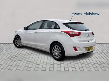 Used Hyundai i30 2012 for sale - 77032237: Photo