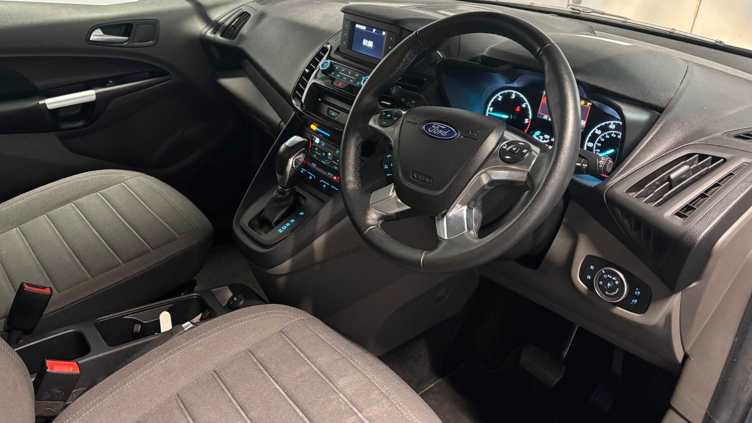 Used Ford Grand Tourneo Connect 2021 for sale - 77414671: Photo 13