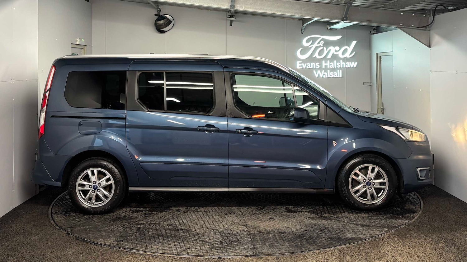 Used Ford Grand Tourneo Connect 2021 for sale - 77414671: Photo 4