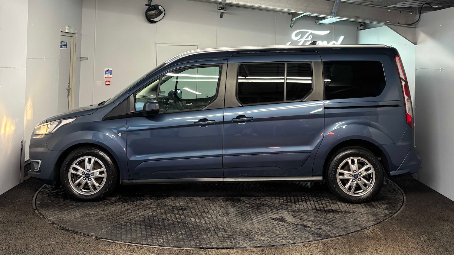 Used Ford Grand Tourneo Connect 2021 for sale - 77414671: Photo 8