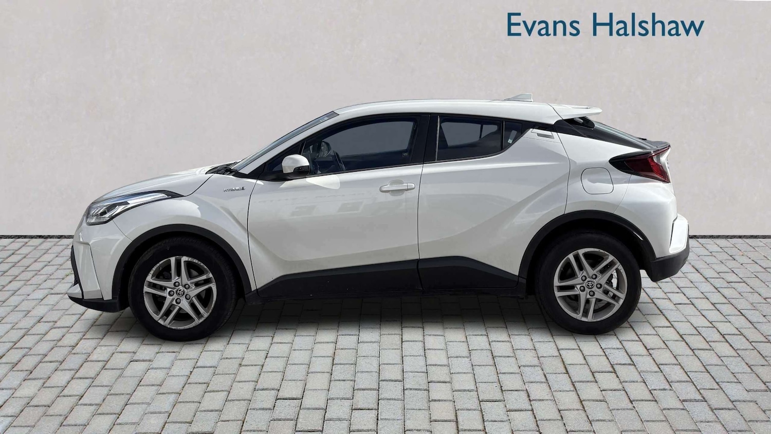 Used Toyota C-HR 2021 for sale - 77886045: Photo 3