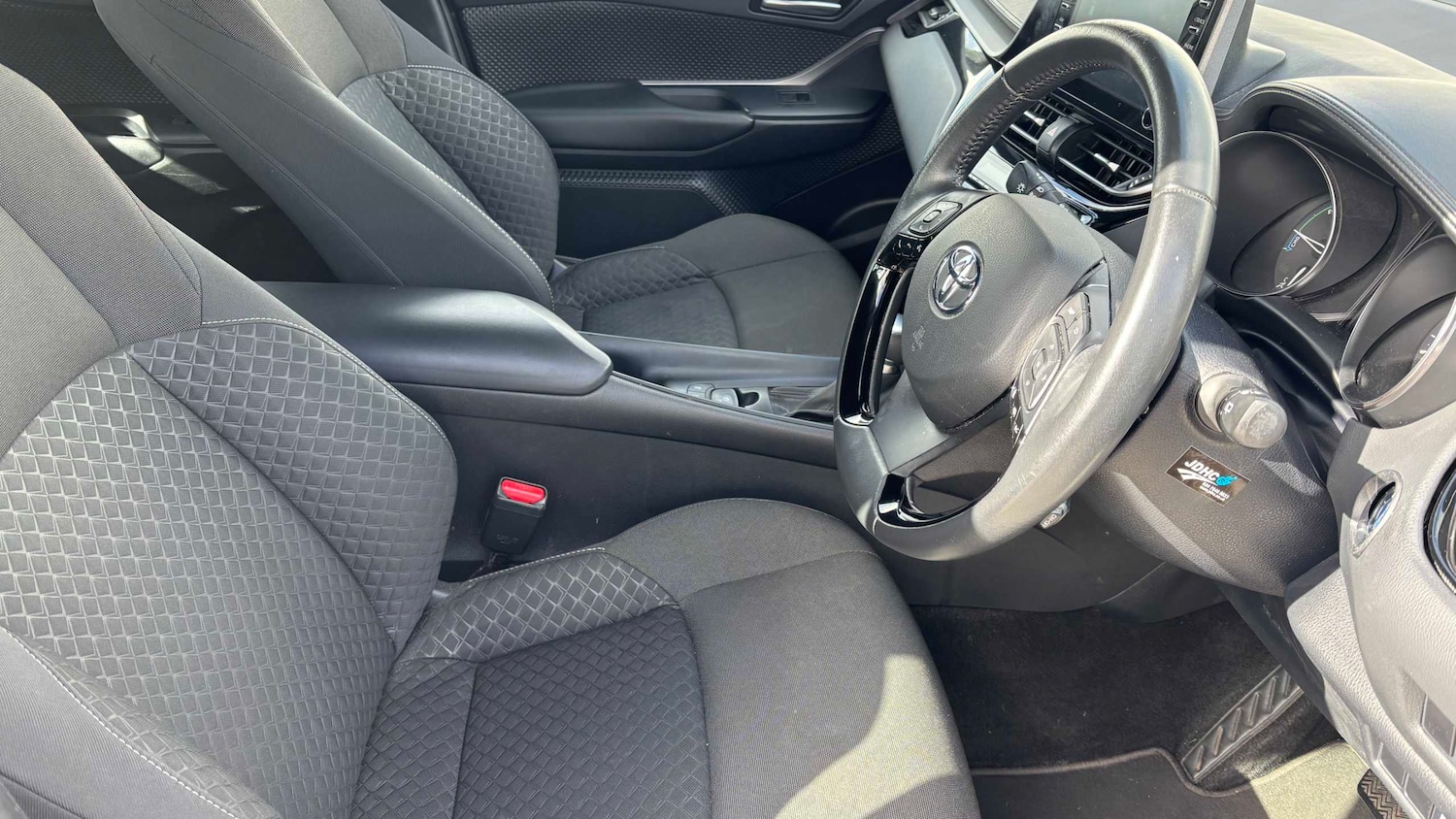 Used Toyota C-HR 2021 for sale - 77886045: Photo 7