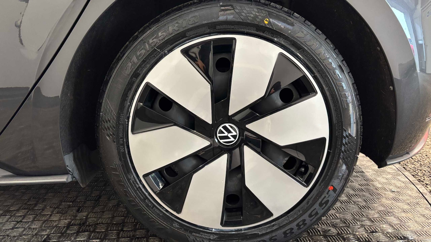 Used Volkswagen ID.3 2021 for sale - 77601354: Photo 11