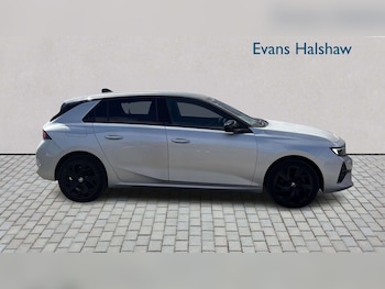 Used Vauxhall Astra 2023 for sale - 79339947: Photo