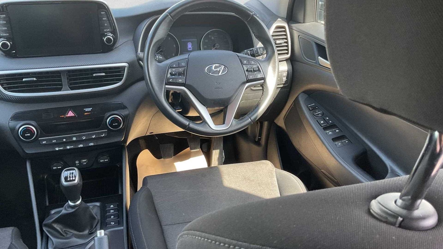 Used Hyundai TUCSON 2018 for sale - 76272228: Photo 17
