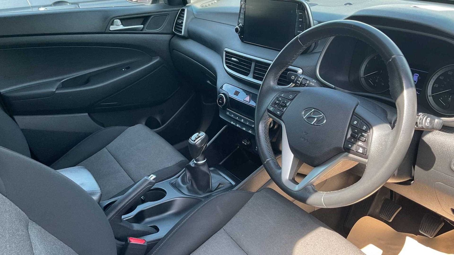 Used Hyundai TUCSON 2018 for sale - 76272228: Photo 30