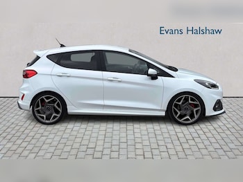 Used Ford Fiesta 2019 for sale - 78774633: Photo