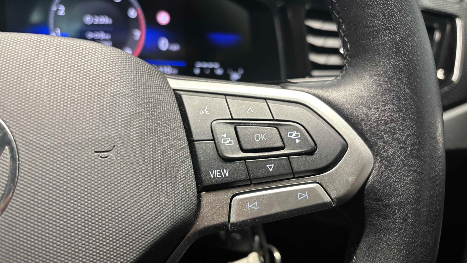 Used Volkswagen Polo 2024 for sale - 77233098: Photo 17