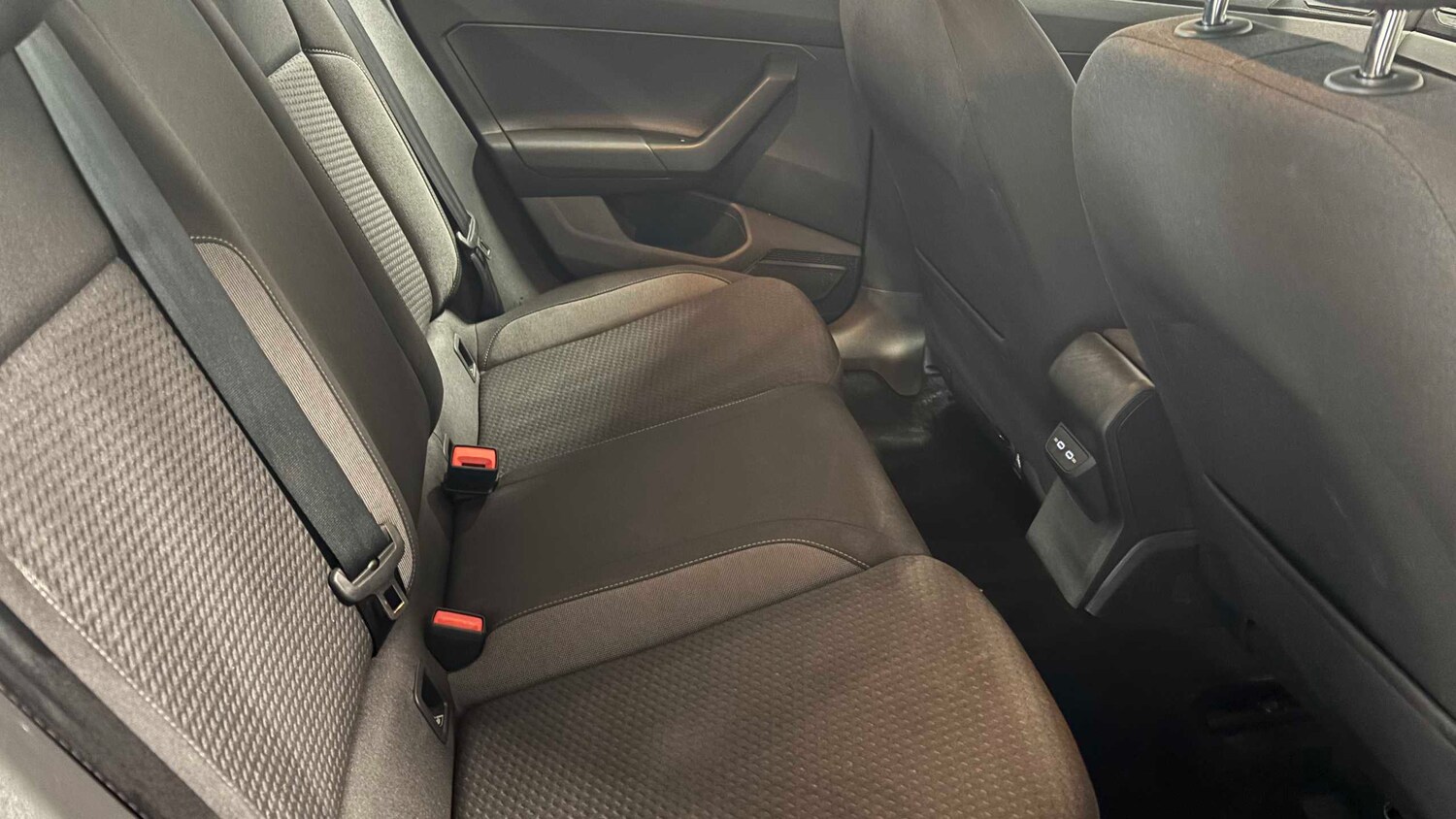 Used Volkswagen Polo 2024 for sale - 77233098: Photo 23