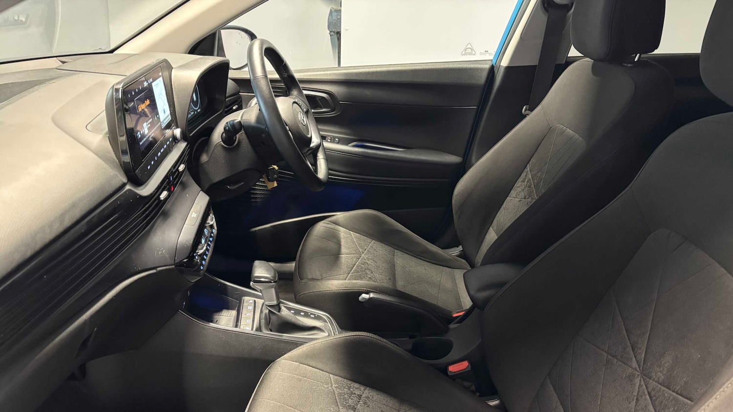 Used Hyundai BAYON 2023 for sale - 77615555: Photo 28